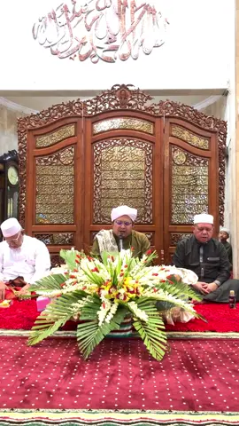 اني محب بذكر احمد * بشر محبا ولو برؤية #haulhabibalialhabsyi #shimtudduror #maulid #sholawat #guruilhamhumaidi #banjarmasin 