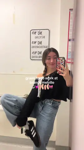 Tatum braided my hair 👩‍❤️‍💋‍👩👩‍❤️‍💋‍👩 #brandymelville #brandymelvillehaul #brandy #brandyworker #brandyoutfits 