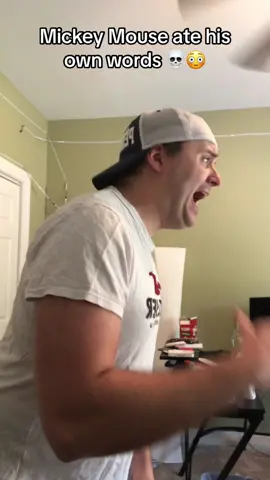 Mickey Mouse didnt see that one coming #comedy #horror #funny #mickeymouse #clubhouse #goofy 