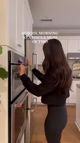 Mornings on swap day ❤️ #singlemom #MomsofTikTok #momlife #singlemomlife #youngmom #singleparents #foryou #fypシ 