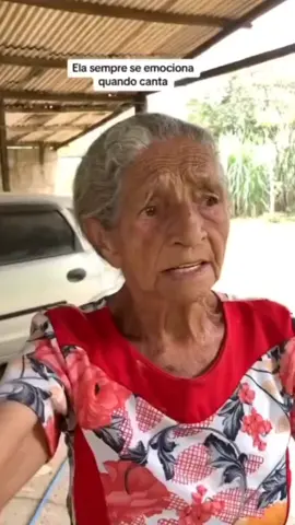 Se vc tem uma vózinha preciosa assim, aproveite pq quando elas se vão nos deixam muitas saudades.  #crente #crentenotiktok #cristao #vó #vovó #harpa #harpacristã #irmadeoracao 