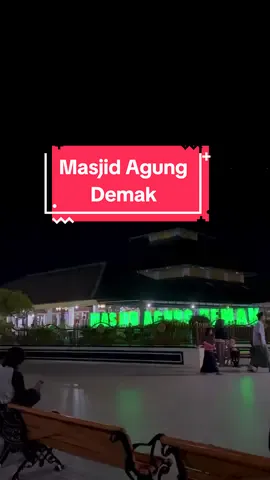 Sudah berkunjung kesini berapa kali gais ?? Agenda kesini lagi kapan kira² Cr : gonjenn_ #demak  #masjidagungdemak  #wisatareligi #pesonademak #demakkotawali  #kotademak #jeparakekinian 