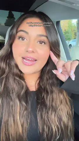 hope she never forgets anything again cuz i aint bringin it to her 🤦🏽‍♀️ i shoulda known 😭 #theaguilars #sister #Vlog 