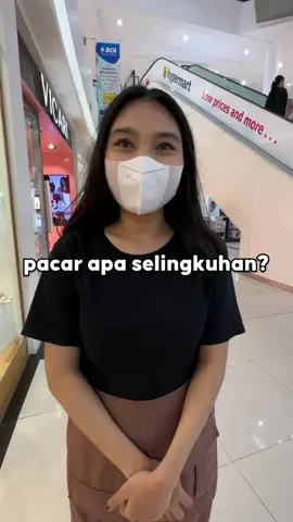 Masih greget aja nih... #setahunivanlaf 