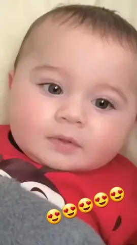 so sweet 😍#baby #fun #funny #babyfunny #funnyvideos #tiktokfunny #foryou 