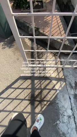 🙇🏻‍♀️ #fyp #galaubrutal #quotestory #quotes #tiktokmalaysia 