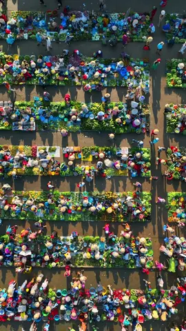 Chợ chồm hổm được quy hoạch đẹp nhất miền Tây @ Hậu Giang, Việt Nam 🇻🇳 📸: IG @haionthego #haugiang #mientay #vịthanh #chomientay #haionthego 