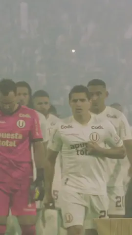 𝐔𝐧𝐚 𝐚𝐥𝐞𝐠𝐫𝐢́𝐚 𝐩𝐚𝐫𝐚 𝐞𝐥 𝐜𝐨𝐫𝐚𝐳𝐨́𝐧 𝐜𝐫𝐞𝐦𝐚 💛 #Liga1Betssonariocampeon2023 🏆  #UnaLigaParaTodosUnaLigaParaTodos #universitariodedeportes #clasicoperuano 