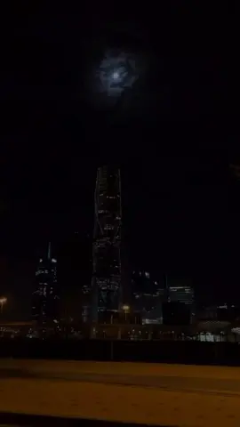 ‏سَتجد نفسك تلقائيًا تَميل لمَن يستثنيك.🤍.                     #fyp#ذوقي_للناس_الرايقه #مجرد_ذووقツ 