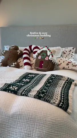 Christmas bedding gives me so much nostalgia🥰🧺🎄✨ all in my LTK! #christmastok #christmasbedding #organizedhome #christmas2023 #christmasbedroom  #homedecor #christmasdecor #holidaydecor #aesthetic 
