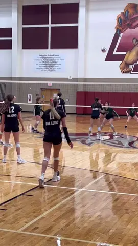 Via @peytyn_pyle_volleyball STATE BOUND!! off to Waco for the the final four! Peytyn Pyle class of 2026 @varsity_.volleyball._ . . . #Vballtactics #volleyballaddict #volleyballmemes #volleyballove #volleyballthailand  .⠀ #vballislife #scvavolleyball #vball #boysclubvolleyball #clubvolleyball⠀ #girlsclubvolleyball #volleyball #outsidehitter #libero #volleygirl #usavolleyball #volley #volleyballplayer #sports #volleyballislife #instavolley #fivb #vblife #volleyballseason⠀ #vball #usavolleyball 