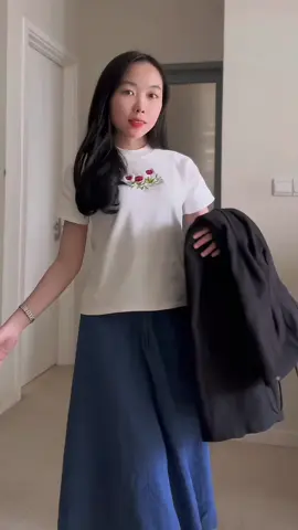 Em có 2 màu đen và đỏ nhé. Mẫu size S. #reviewquanaonu #dam2day #damdenditiec #thoitrangnu #thoitrangtiktok #damditiec #damdenditiec 