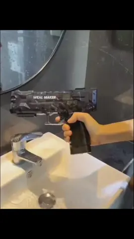 #watergun #watergunfight #watergunfun #watergunplay #toys #toysforkidsgift #christmasgift #christmas #fyp #everyone #rrjaffiliate #redennantes #trending #trendingvideo 