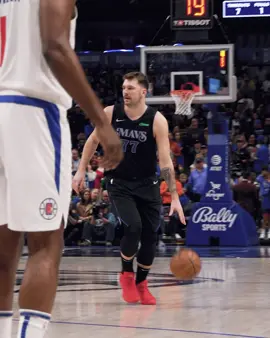 Hélà 🤞🏾♾🪶