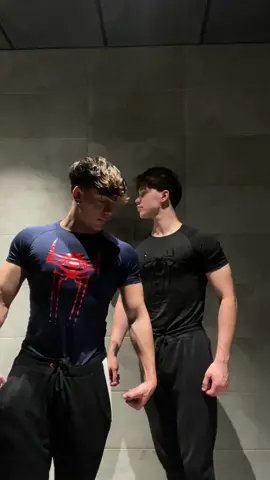 compression shirts | @Seruku | @Johnny | #gym #GymTok #gymmotivation #compression #compressionshirt #gymshark #spidermancompressionshirt #spiderman #aesthetic #motivación #fyp 