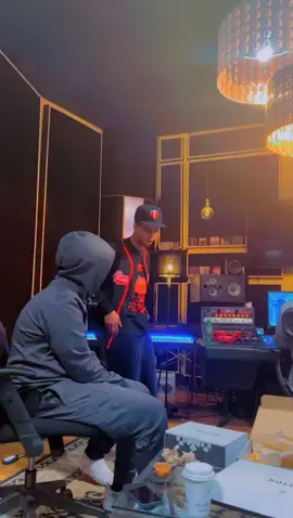 Xaawo lee rabnaa 😂😂😂😂😂@Abokor 🔥🦁 @HasH OTD @Mobanks @HANAD BANDZ 