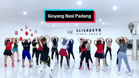 Asikk assikk😍🥳 #goyangnasipadang #duoanggrek #goyangnasipadangtiktok #goyangnasipadangchalenge #tiktok #viral #probolinggo #sanggarsenamelisabeth #zin #zumba #zumbaclass #zumbadance #zumbatiktok #zumbaloversindonesia #fyp #fypシ #foryoupage #xybca 