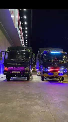 Đèn trị mấy anh đi sau mà hay bật pha nha😂.#47c31741 