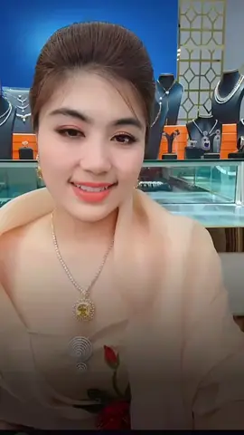 #နှင်းဆီရောင်နှုတ်ခမ်းလွှာလေးက🖤🥴 #စိုးပြည့်သဇင် 