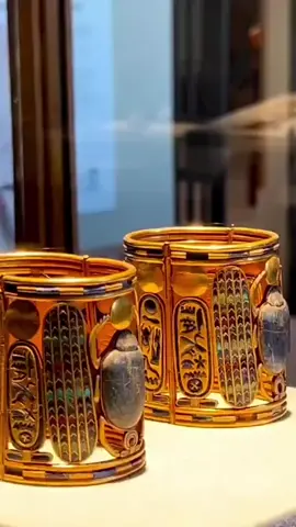 TWO  BRACELETS OF KING PSUSENNES I. Psusennes I was the 3rd ancient Egyptian king of the 21st Dynasty and reigned 1040-994 BC  #cairomuseum #hystori #egyptiancivilization #egyptiantiktok #egypte #civilization #ancientegyptians #cairo_egypt #saqqara #gizapyramids #historytimes #egypthistory #egyptianking #egyptology #pyramide #egypttiktok #egyptianarabic #iloveegypt🇪🇬 #iloveegypt #egypt🇪🇬 