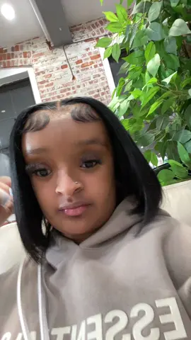 Quick wevea closure done by @ZEEHIVE 🐝 #fypシ゚viral #hairambassador #fypシ゚viral 