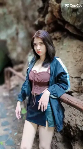 #ชุดเดินป่ากี่คะแนนดีคะ😂 #ธรรมชาติ #หุบป่าตาด #อุธัยธานี 