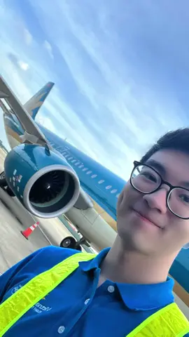 2019-2023  Chợt nhận ra sau 4 năm mình đã trưởng thành từ một “Bông sen hồng trong phố” thành một “Bông sen vàng” #thptkimlien #vietnamairlines #fyp #xuhuong 