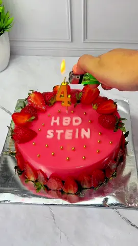 Selamat ulang tahun steincookware 🎉🎉semoga semakin sukses! Untuk memotong buahnya, aku pakai diamond Knives set dari @Steincookware  #steincookware  #diamondknives #pisaudiamond #diamondknivestein #banggapakaistein #recommended