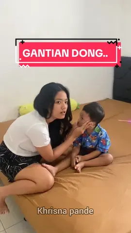 gantian 😂 #ngakak #couplecomedy #lucu #pasutri #suamiistri #fyp 