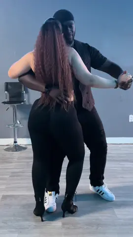 Morning vibes to some 🔥🔥🔥 #Konpa track!!!!! #dancetherapy with #gouyadtherapist and @KayTheKonnect 