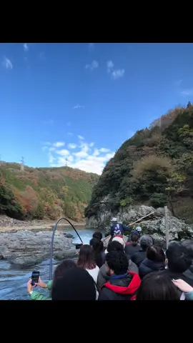 去年の秋、やっと京都の紅葉を見に行くことができました #旅行 #観光 #京都 #保津川 #保津川下り #日本旅行 #秋 #京都グルメ #絶景 