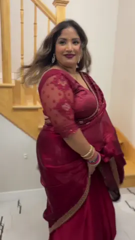 Red saree for Diwali #deepavali #diwalitransition #redsareelook #deepavali2023 #tamil #browngirlbloggers 