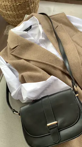 رايكم…❤️#CapCut #طرابلس_بنغازي_المرج_البيضاء_درنه_طبرق #بنغازي #pyfツviral_❤ #explore #tranding #pyfツ #ملابس_الموضة_الستايل_جميل #الشعب_الصيني_ماله_حل😂😂 