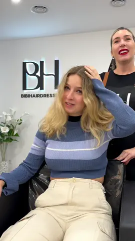 Ella quería revivir ese rubio con mucha luz y así lo hemos hecho!! ✨🤍 un rubio clarito, natural y con muchísima luz!! #balayage #blondebalayage #blondehair #rubiosperfectos #mechas #mechasrubias #mechasbalayage #balayageexpert #pelorubio #rubio #rubia #balayagebarcelona #peluqueriabarcelona #cambiosdelook #hairtransformation #hairstyle #haircolorist #fashion #beauty #hairtok #BeautyTok #fyp #parati #peluqueria #cabello 