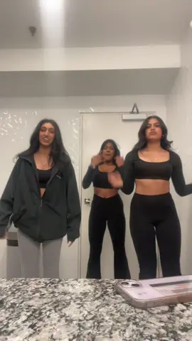 guess who the slow one is 🤔