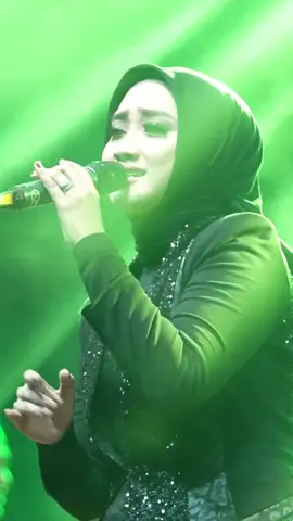 kalem tapi nikmat☕ #cincinputihsayang #anisarahma #mahesamusic #fariskendamg #dhehanaudio #simpatikshoting #dangdutkalemajah😍 #fypシ゚viral 