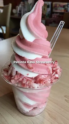 yg pecinta rasa Strawberry Like#pecintastrawberry #strauberry #lover #fyp #tiktokpelitfyp #300k #1klikes🥺💓✨ 