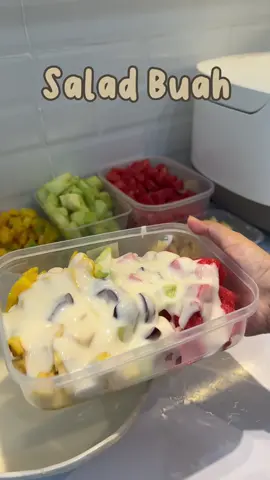enak seger 🍉🥭🍈🍇🍎 #fyp #saladbuahviral #dressingsalad 