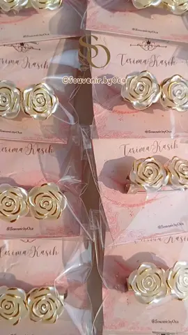 masyaAllah done 🤗 #souvenirbyoca #souvenirtermurah #souvenirnikahcirebon #souvenirbroscantik #souvenirbrosbunga #souvenirwedding #souvenirs #paketsouvenir #paketsouvenirmurah 