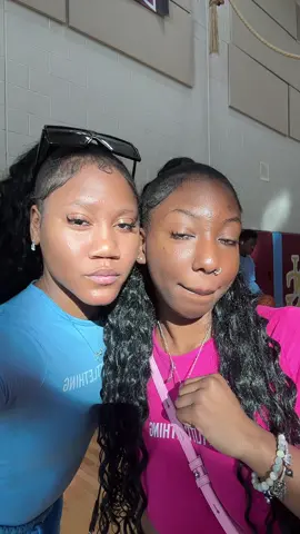 Pretty Little Things 🫶🏽🫶🏽🫶🏽#chicagobre #fyp #viral #friendship #lildurk #prettylittlething 