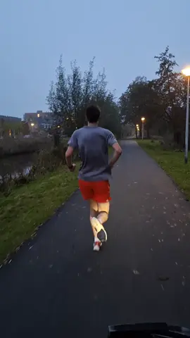 De eerste 8 weken training zitten erop! Op naar de Zevenheuvelenloop #zevenheuvelen #7heuvelenloop #zevenheuvelenloop  #Road2Rotterdam #RotterdamMarathon #marathon #Running #hardlopen #trainen #foryou #fy #voorjou #teachersoftiktok #basisschool #meester