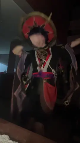 guys I'm so sorry for not posting anything, I wanted to make cool content but it's extremely hot here and I just can't ¯\_(ツ)_/¯ // #scaramouche #scaramouchegenshinimpact #scaramouchecosplay #scara #GenshinImpact #genshinmpactcosplay 