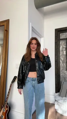 Ok fine here’s just ONE serious video. See @metgalaredcarpet… I can be a fashion girl 👀