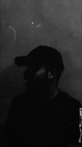 | بسمار هجرك بل ضلع داك | 💔 , #موال #عراقي #شعر #fypシ #fyp #لايك #اكسبلور #viral #خواطر #تصميمي #صعدو #لاتقصرون #موال_حزين #اصوات_جميله #خواطر #عباراتكم 