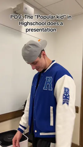 POV: The “popular kid” in Highschool does a presentation #justinlt23 #comedy