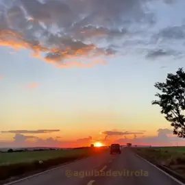 Bohemian Rhapsody - Queen #queenbrasil #bohemianrhapsody #frediemercuryforever #lyricsmusica #letrademusica 