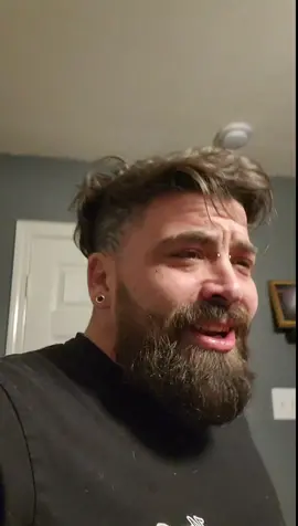 Dad remix!!! #dad #dadproblems #paretning #parentproblems #MomsofTikTok #momproblems #dadsoftiktok #dadsbelike #remix #parody #funny #funnyvideos #parents #funnysong #truestory #foryou #fyp 