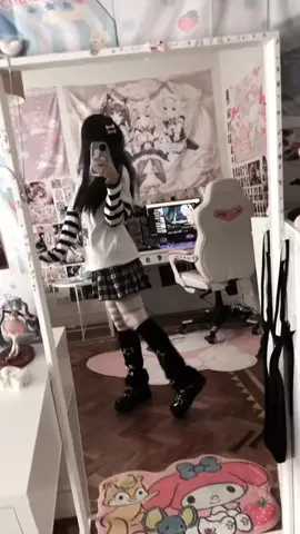 fit for school todayy ^^ #fashion #harajuku #decora #pastel #metal #kawaiiaesthetic #kawaiigirl #punk #trend #styleinspo #kawaii #harajukufashion #jfashion #grwm #model #darkharajuku 