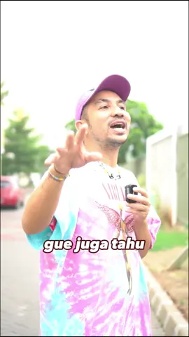 Gw tau tapi ya sudahlah.. kagak takut gw!!!