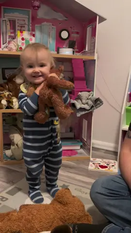 Baby Lizzy Hugs Her Teddy Bear #babygirl #babyshorts #cutebaby #parenthood #dadlife #dadshorts #teddybear 